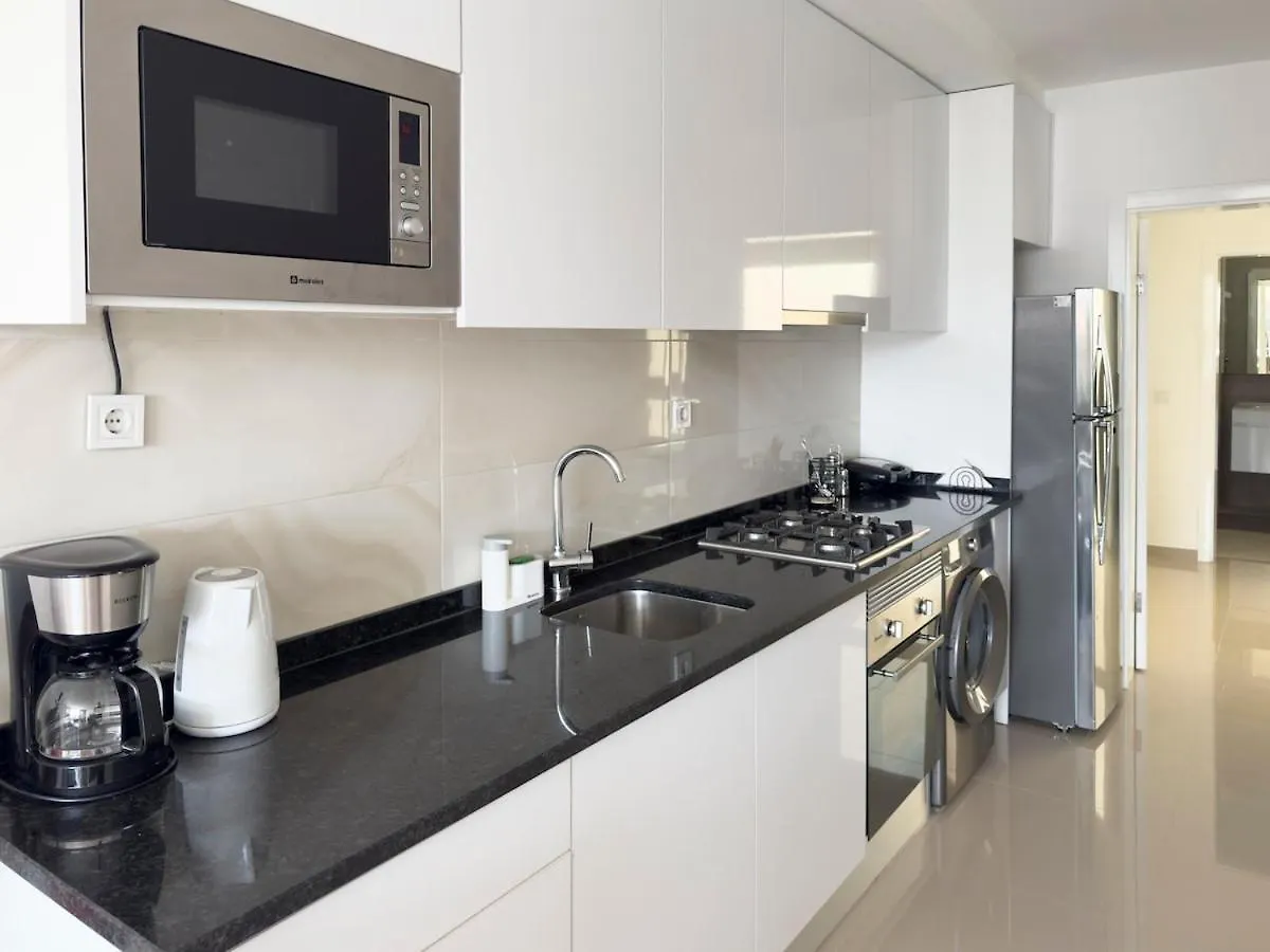 Charming 1Bd Apt Plato Pedestrian Street Lcgr Praia 0*,
