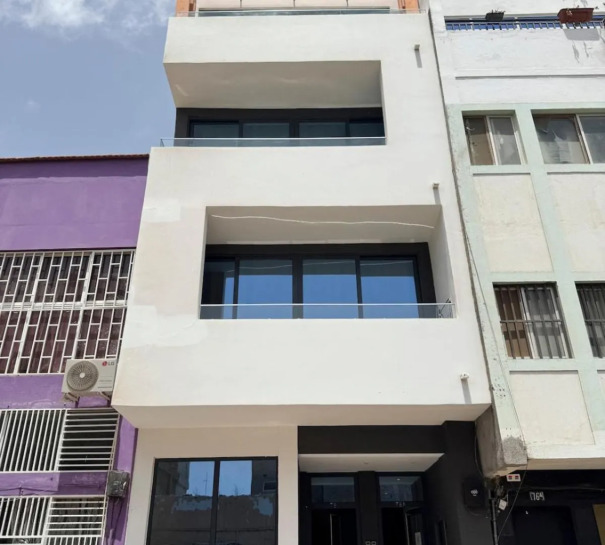 Charming 1Bd Apt Plato Pedestrian Street Lcgr Praia Apartamento